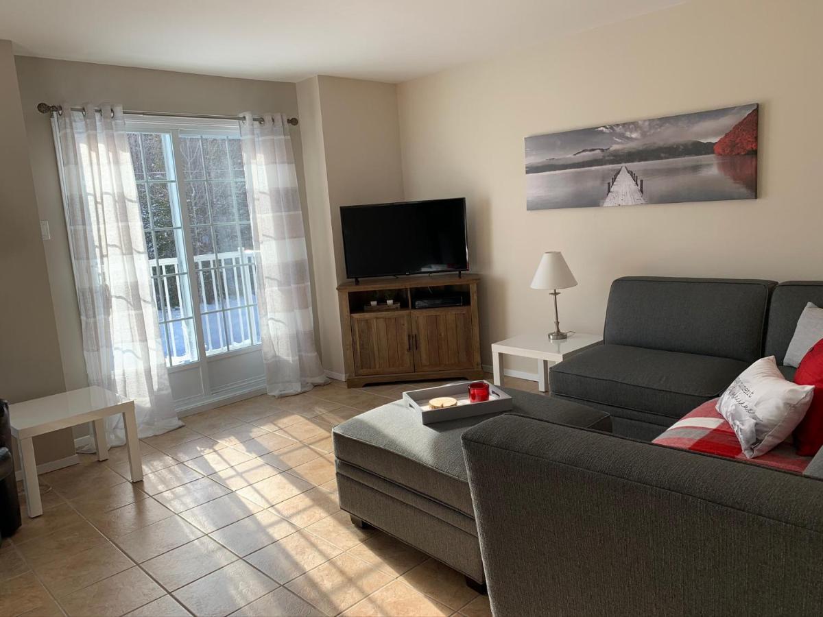 Condo Mont-Edouard LʼAnse-Saint-Jean Zewnętrze zdjęcie