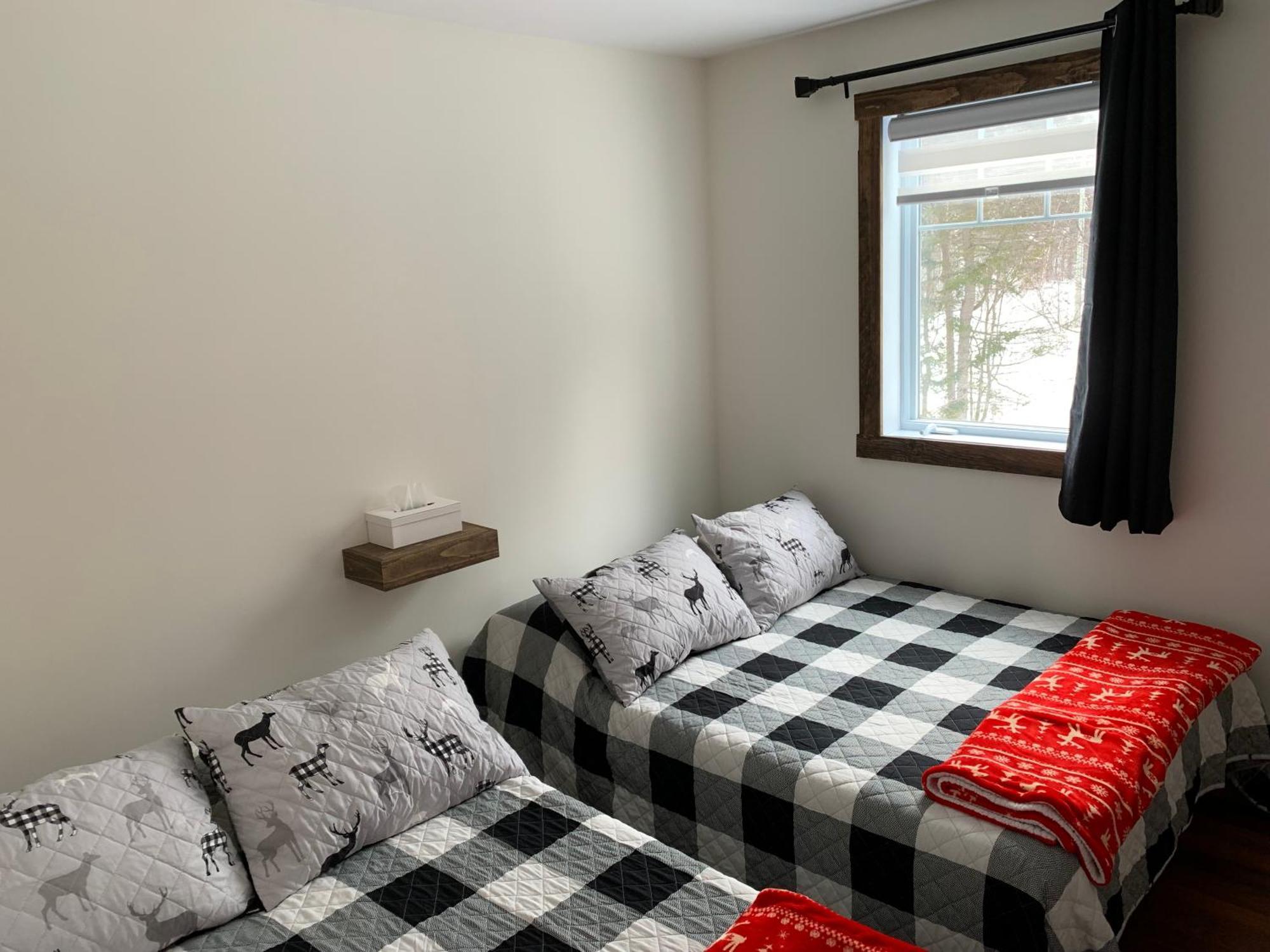 Condo Mont-Edouard LʼAnse-Saint-Jean Zewnętrze zdjęcie